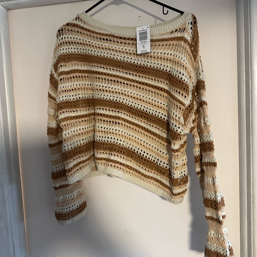 Torrid Cream and Brown Crop Striped Sweater m/L 10